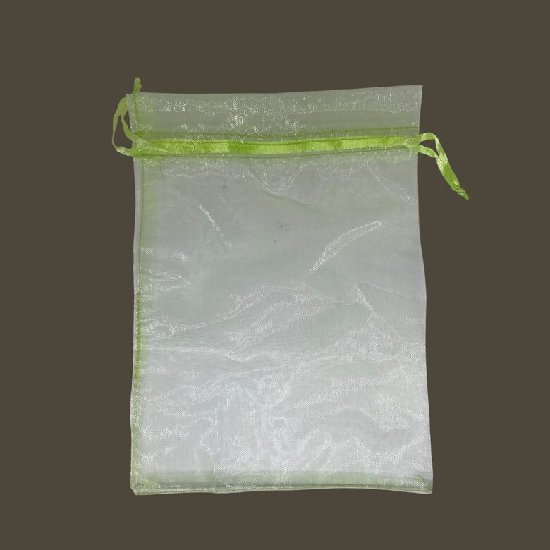 Organzas maisiņš 14 x 20 cm laima krāsā