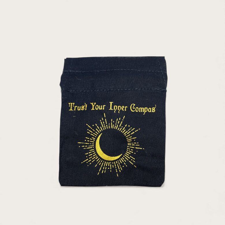 Dāvanu maisiņš ar uzrakstu Trust your Inner compas