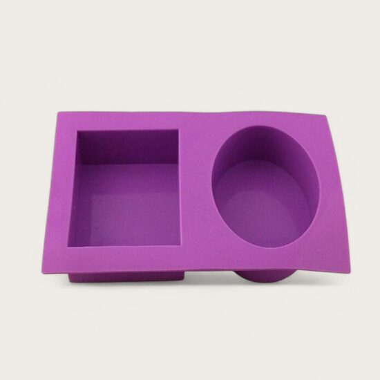 Ziepju formas veidne  2 ziepēm( silikona) Ovāls un kvadrāts