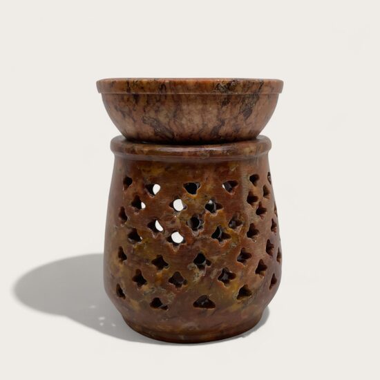 Aromlampa no dabīga akmens ( ziepjakmens) Classic