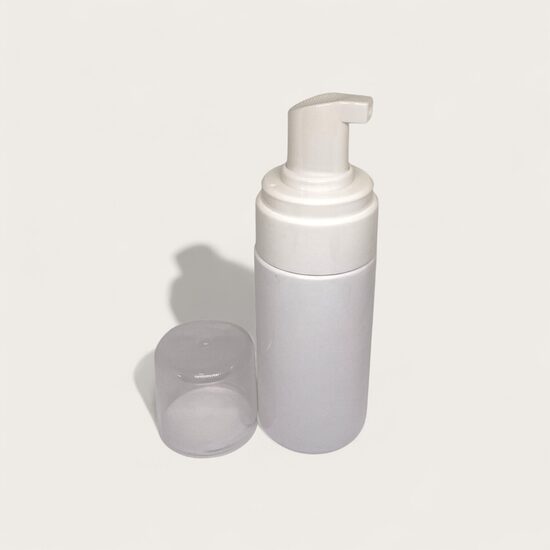 Plastmasas pudelīte ar PUTU pumpīti 100 ml